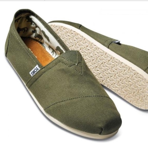 Toms Shoes - TOMS SHOES CLASSIC CANVAS OLIVE SLIP-ON SHOES
